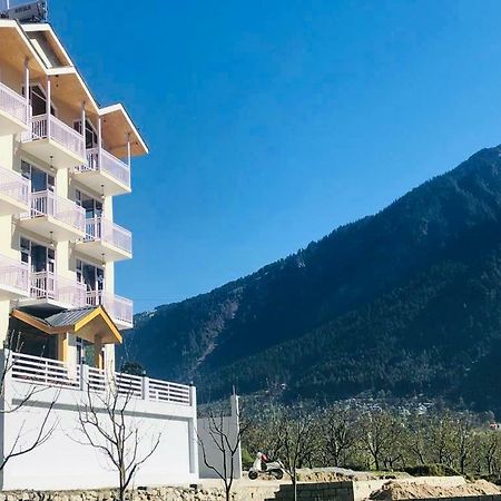 Pashmina Hotel Manāli Buitenkant foto