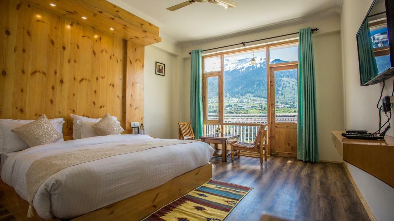 Pashmina Hotel Manāli Buitenkant foto